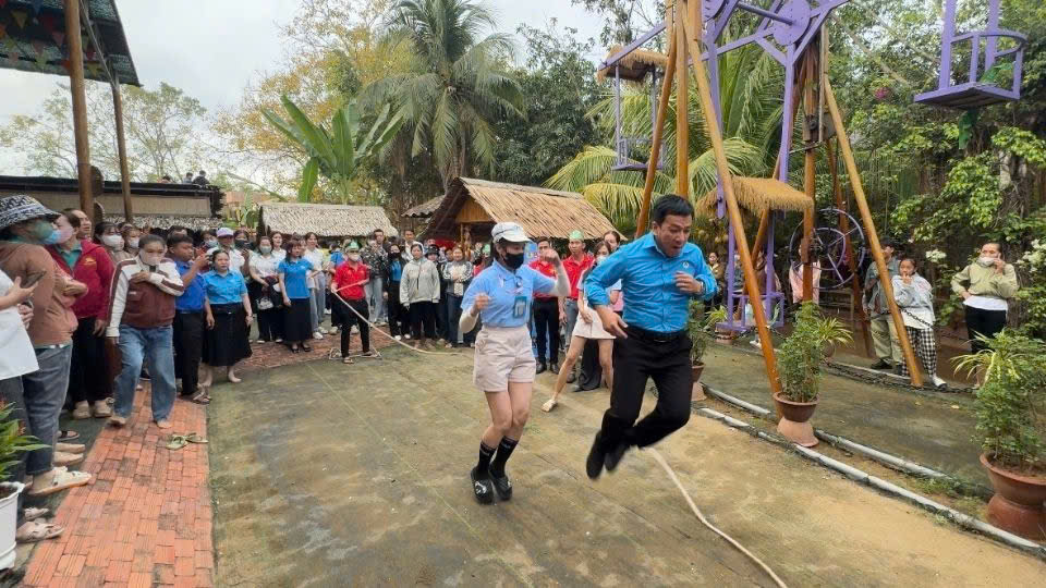 z7519936219549_b8d9cacb08c70ef790febaf24b210240.jpg