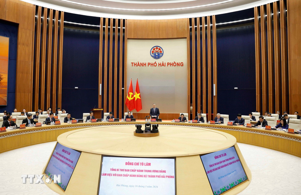 tong-bi-thu-lam-viec-voi-ban-chap-hanh-dang-bo-thanh-pho-hai-phong-3-177364319036542498814.jpg
