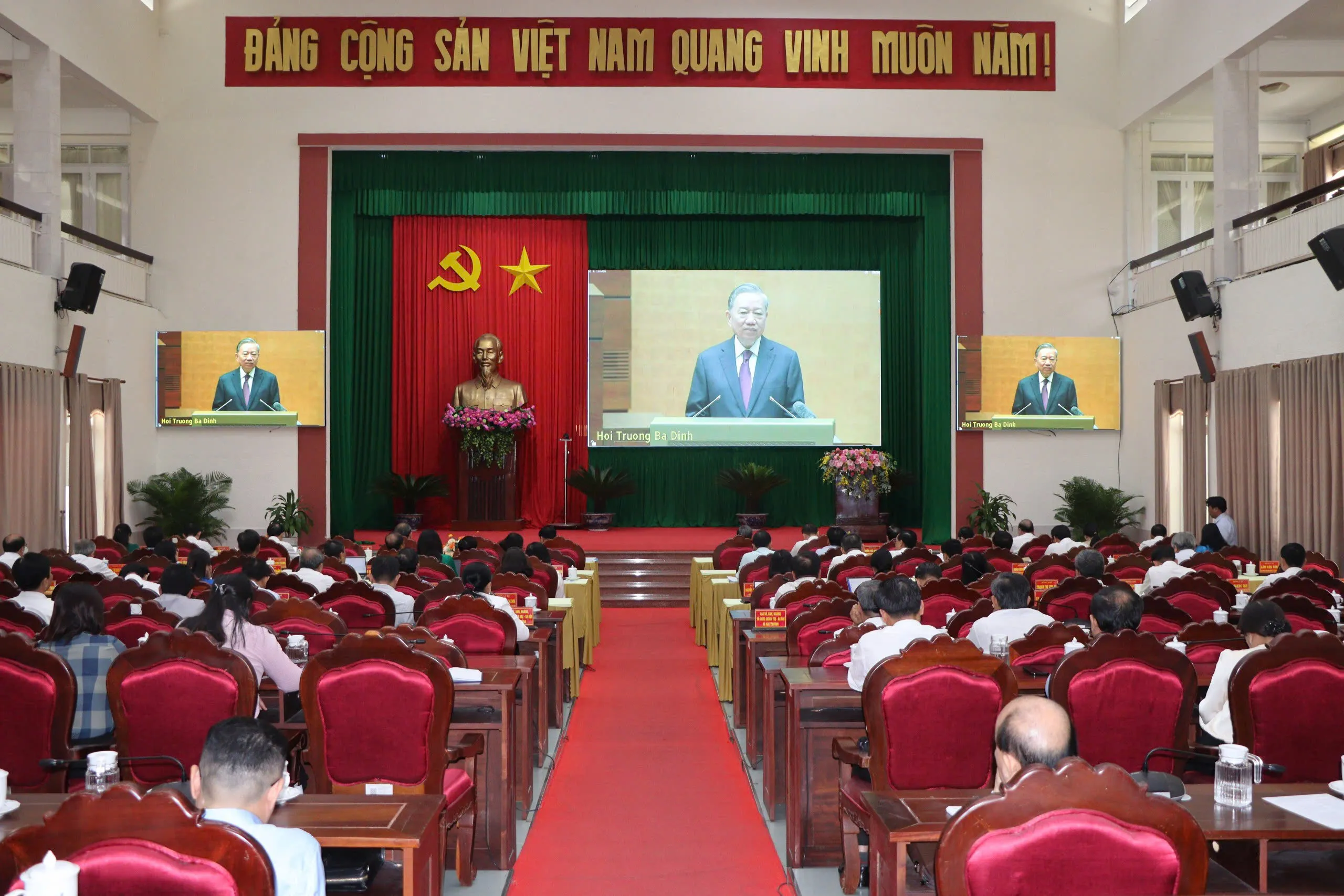 z7720146448192_88d6ffc30b09aba6215dfef135a087fb_11_11zon.webp